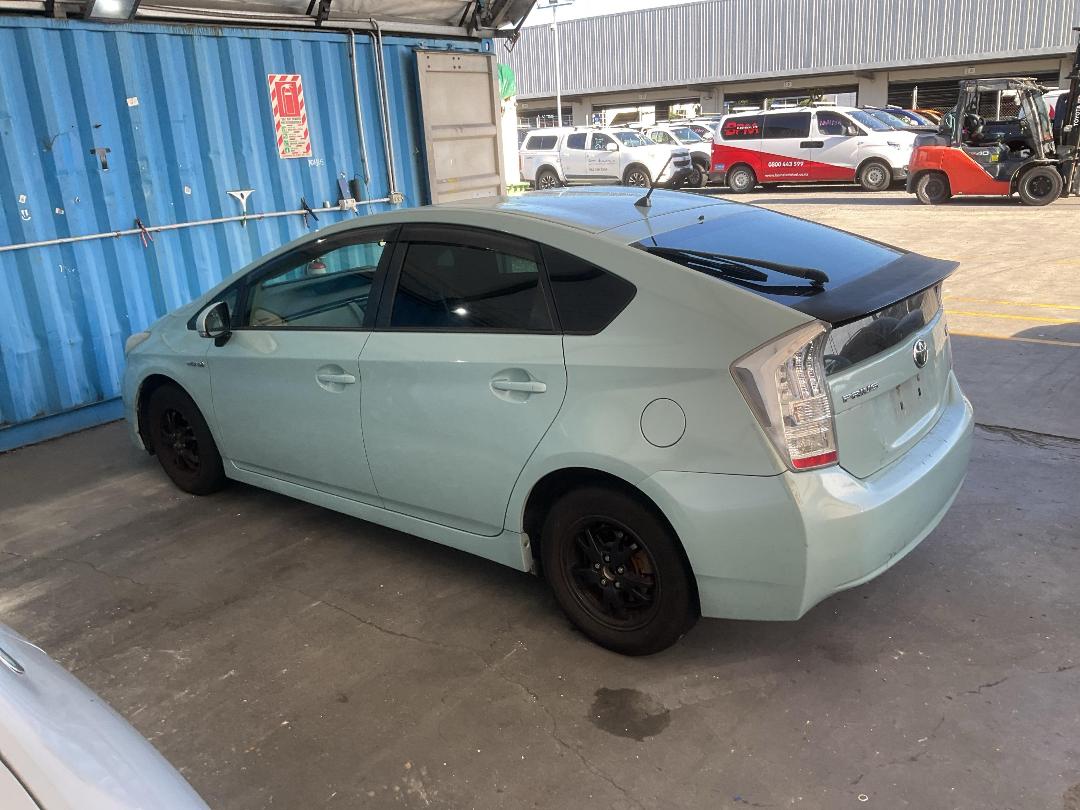 Photo '8' of Toyota Prius Hybrid