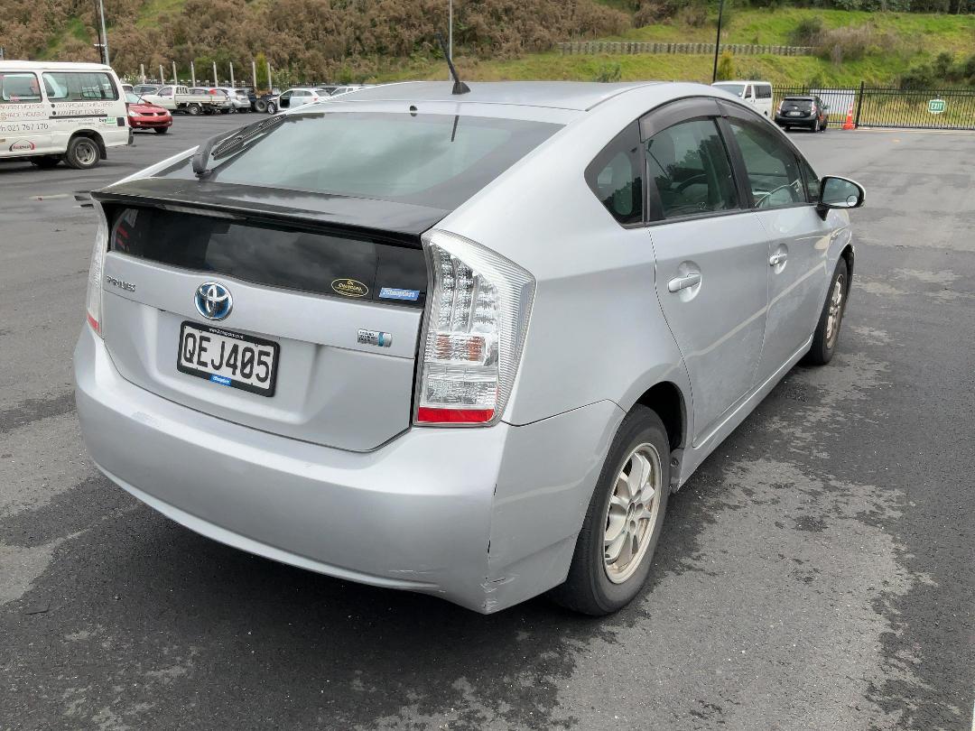 Photo '7' of Toyota Prius