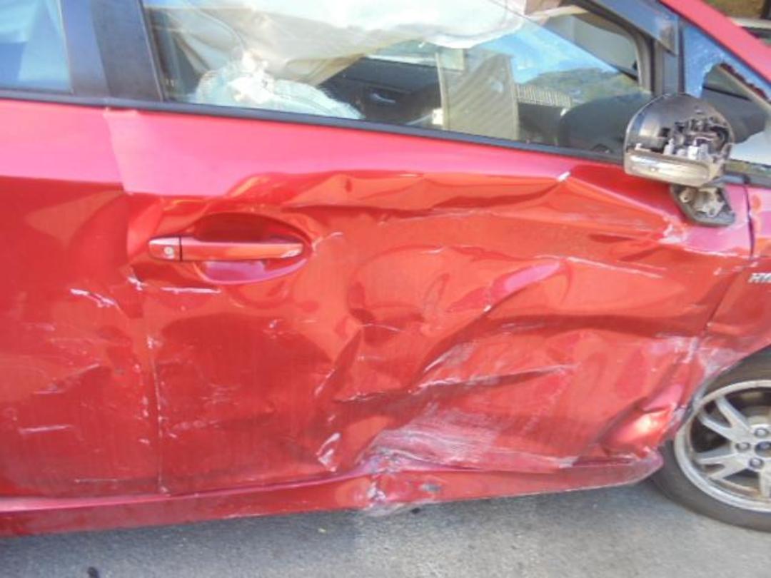 Photo '12' of Toyota Prius Hybrid