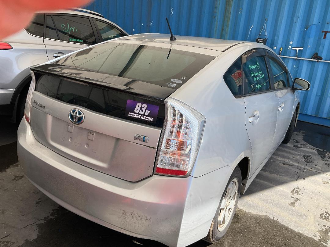 Photo '11' of Toyota Prius