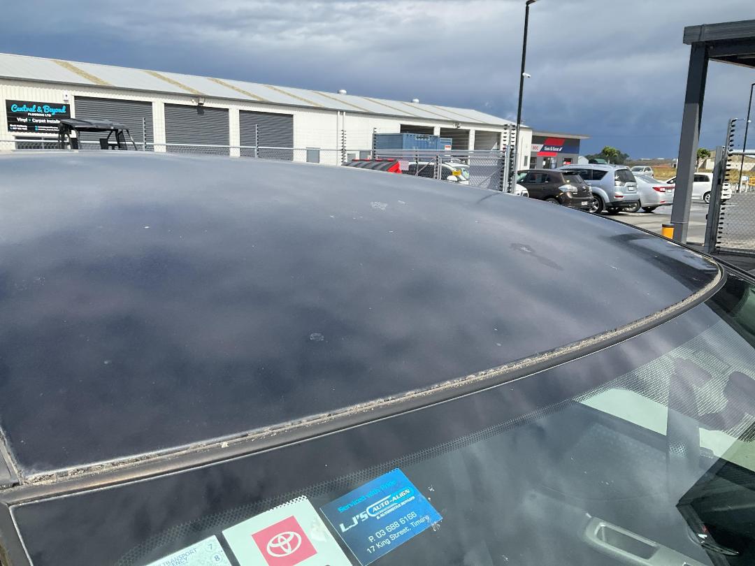 Photo '10' of Toyota Ractis Photo '10' of Toyota Ractis