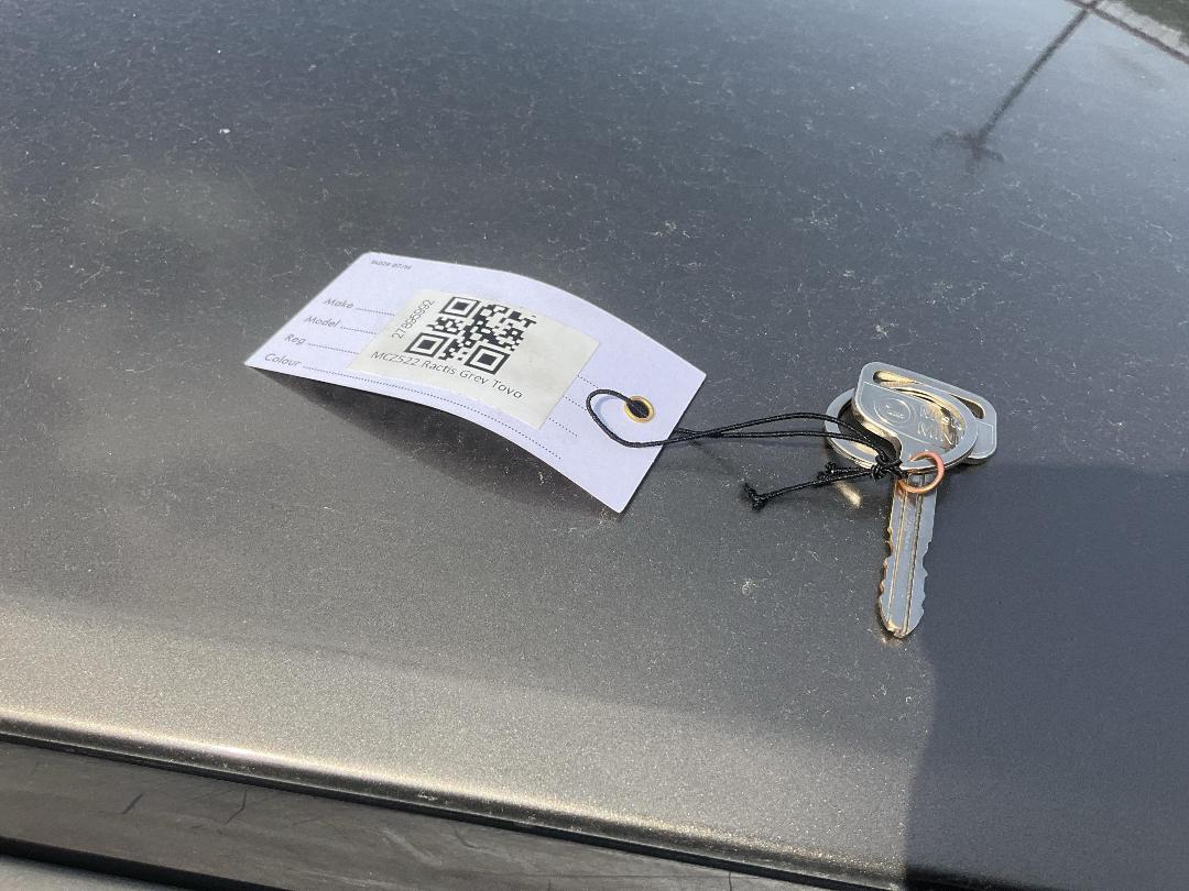 Photo '17' of Toyota Ractis