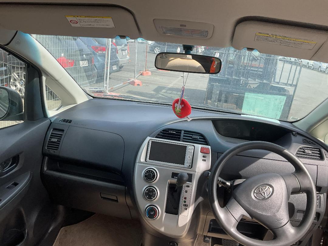 Photo '20' of Toyota Ractis