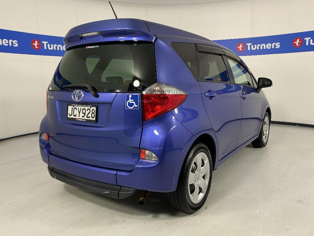 Photo '7' of Toyota Ractis