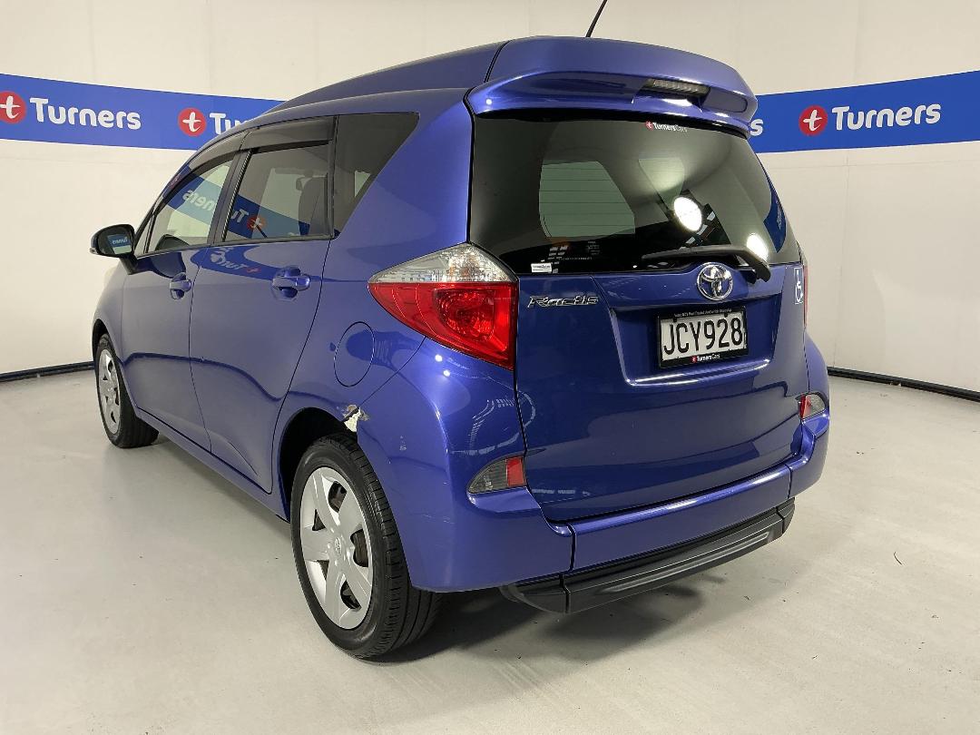 Photo '5' of Toyota Ractis