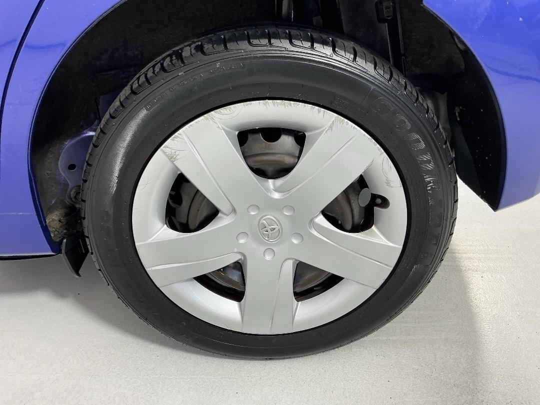 Photo '11' of Toyota Ractis