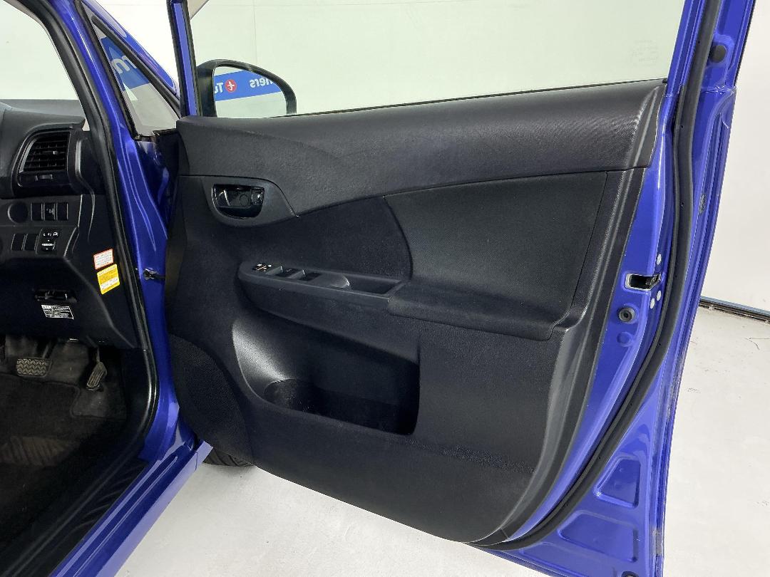 Photo '15' of Toyota Ractis