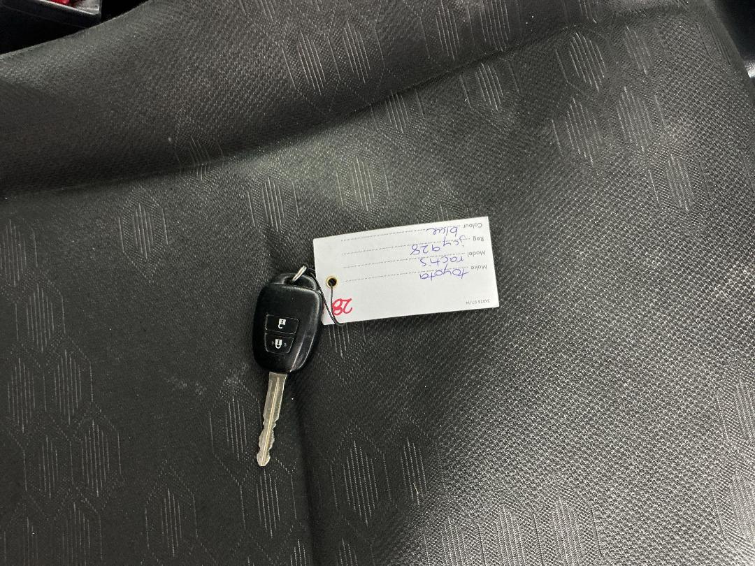 Photo '22' of Toyota Ractis