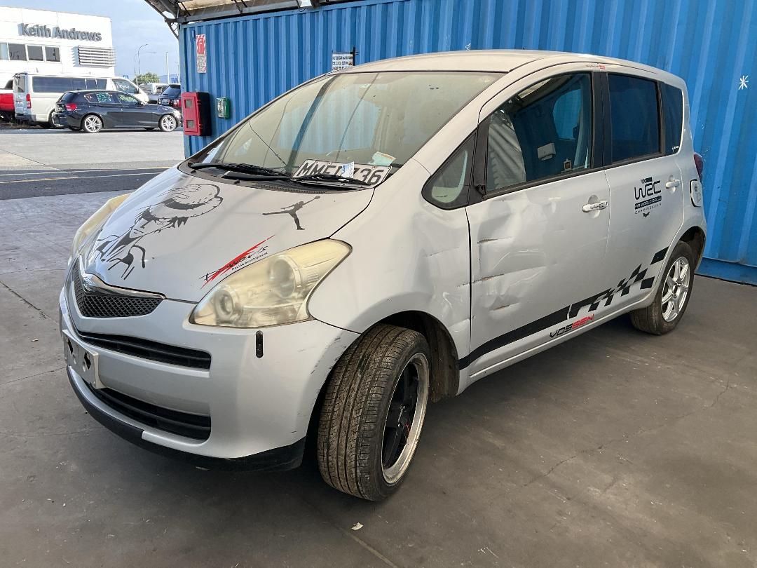 Photo '7' of Toyota Ractis