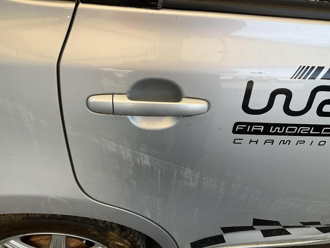 Photo '23' of Toyota Ractis