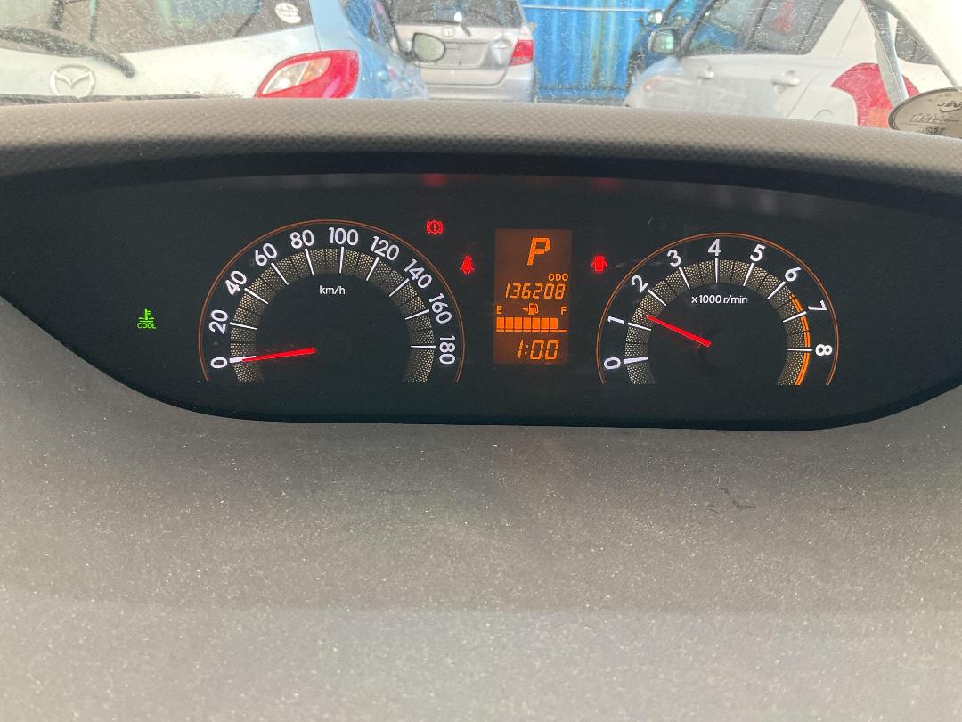 Photo '30' of Toyota Ractis