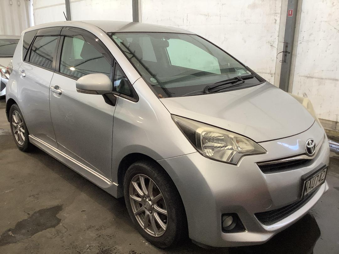 Photo '2' of Toyota Ractis