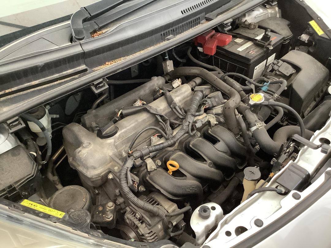 Photo '12' of Toyota Ractis