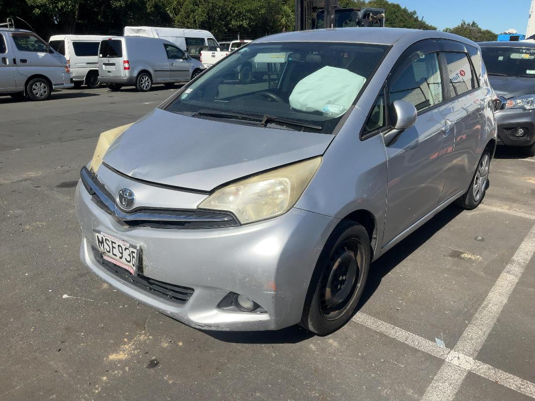 Photo '2' of Toyota Ractis