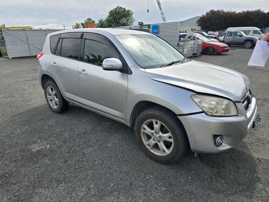 Photo '3' of Toyota Rav4 Photo '3' of Toyota Rav4