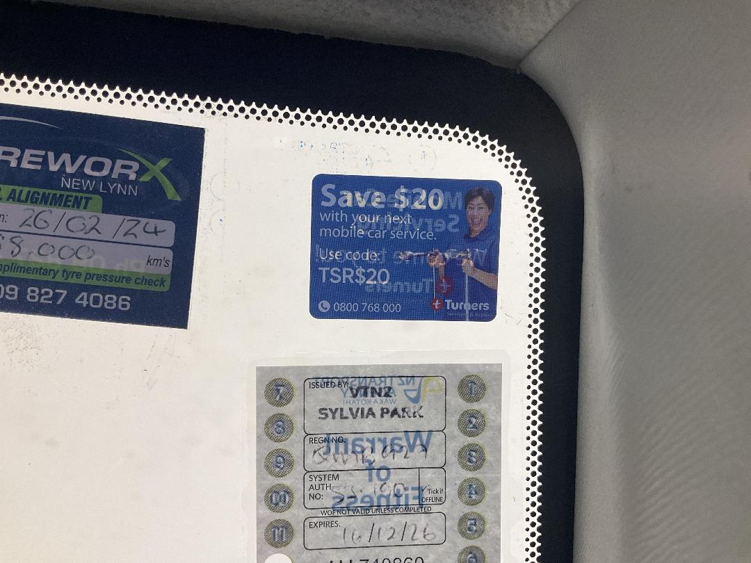 Photo '25' of Toyota Rav4 Photo '25' of Toyota Rav4