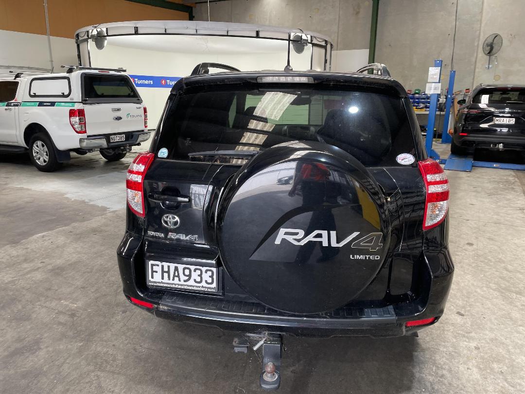 Photo '10' of Toyota Rav4 LTD