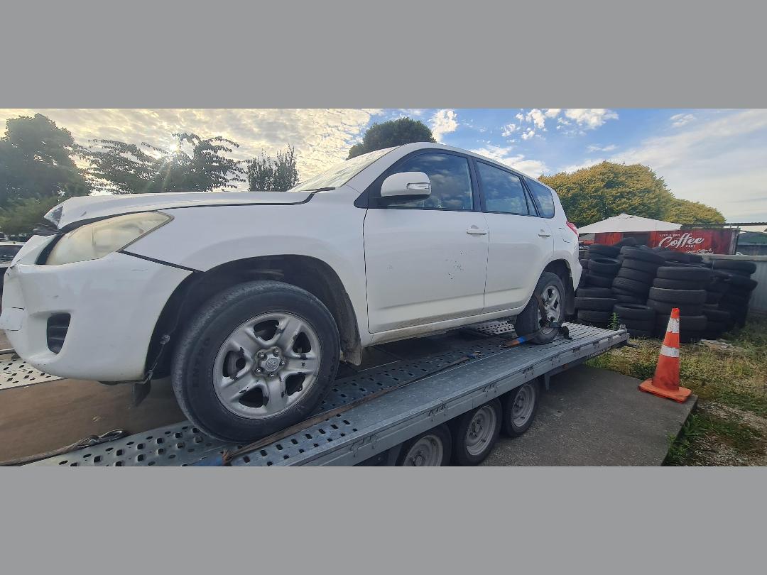 Photo '4' of Toyota Rav4 Photo '4' of Toyota Rav4