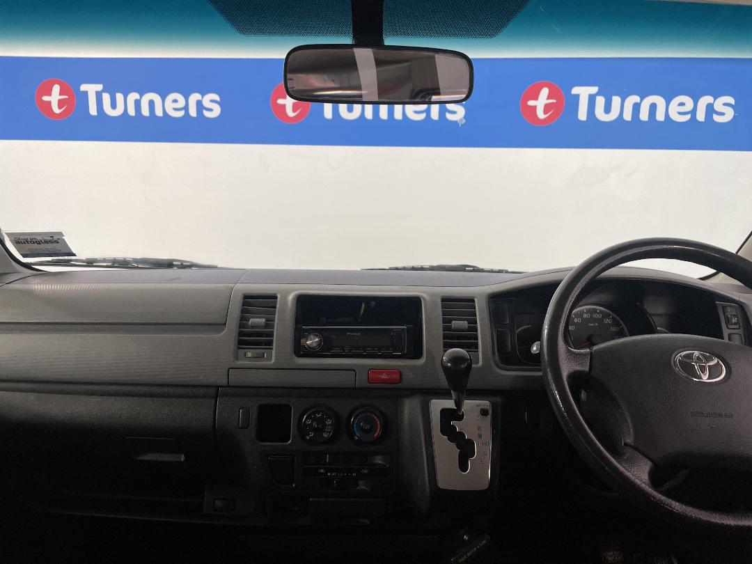 Photo '17' of Toyota Regius