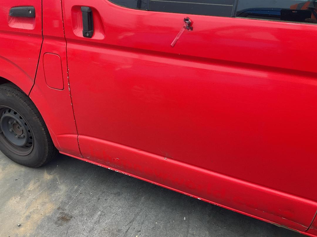 Photo '9' of Toyota Regius ACE