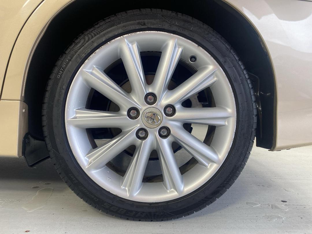 Photo '11' of Toyota SAI Photo '11' of Toyota SAI