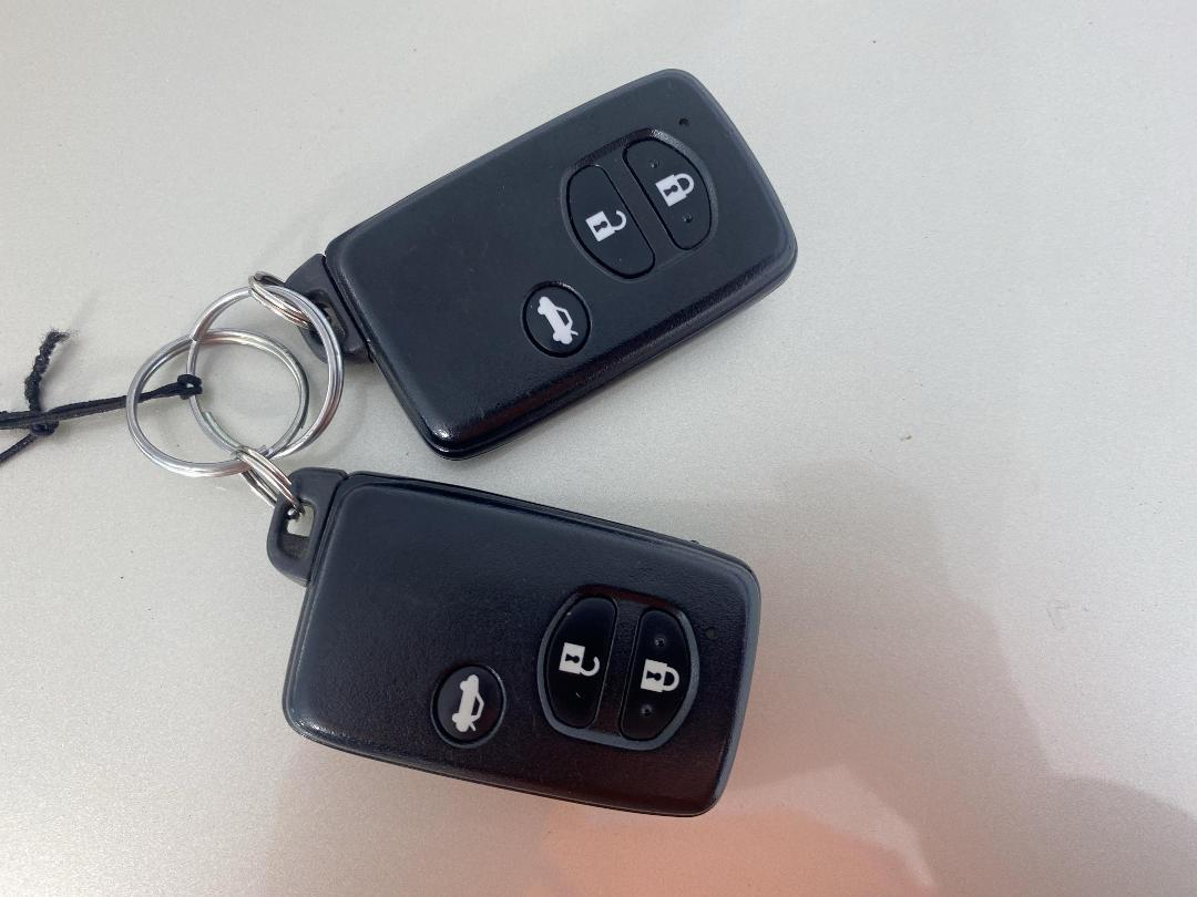 Photo '22' of Toyota SAI Photo '22' of Toyota SAI