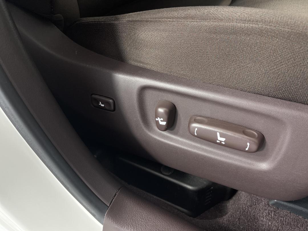 Photo '25' of Toyota SAI