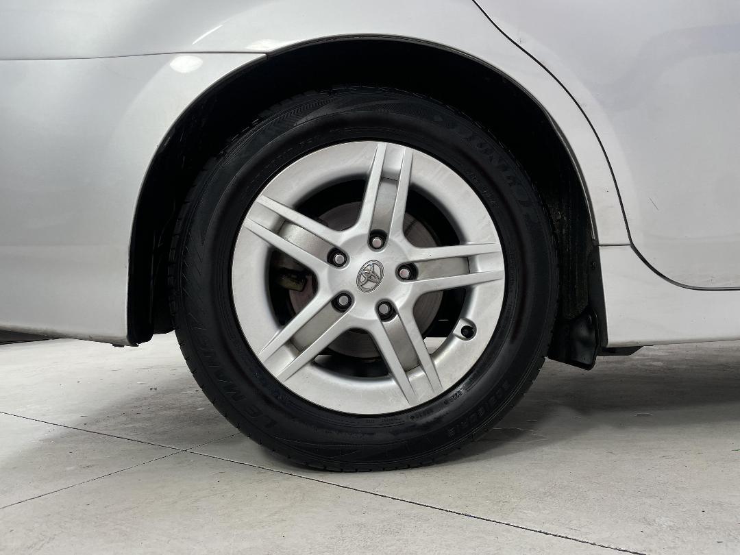 Photo '12' of Toyota SAI