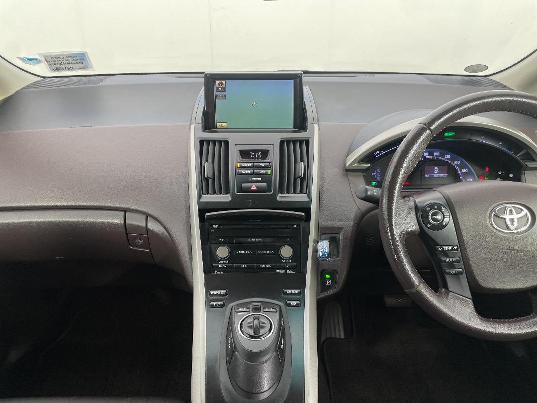 Photo '17' of Toyota SAI