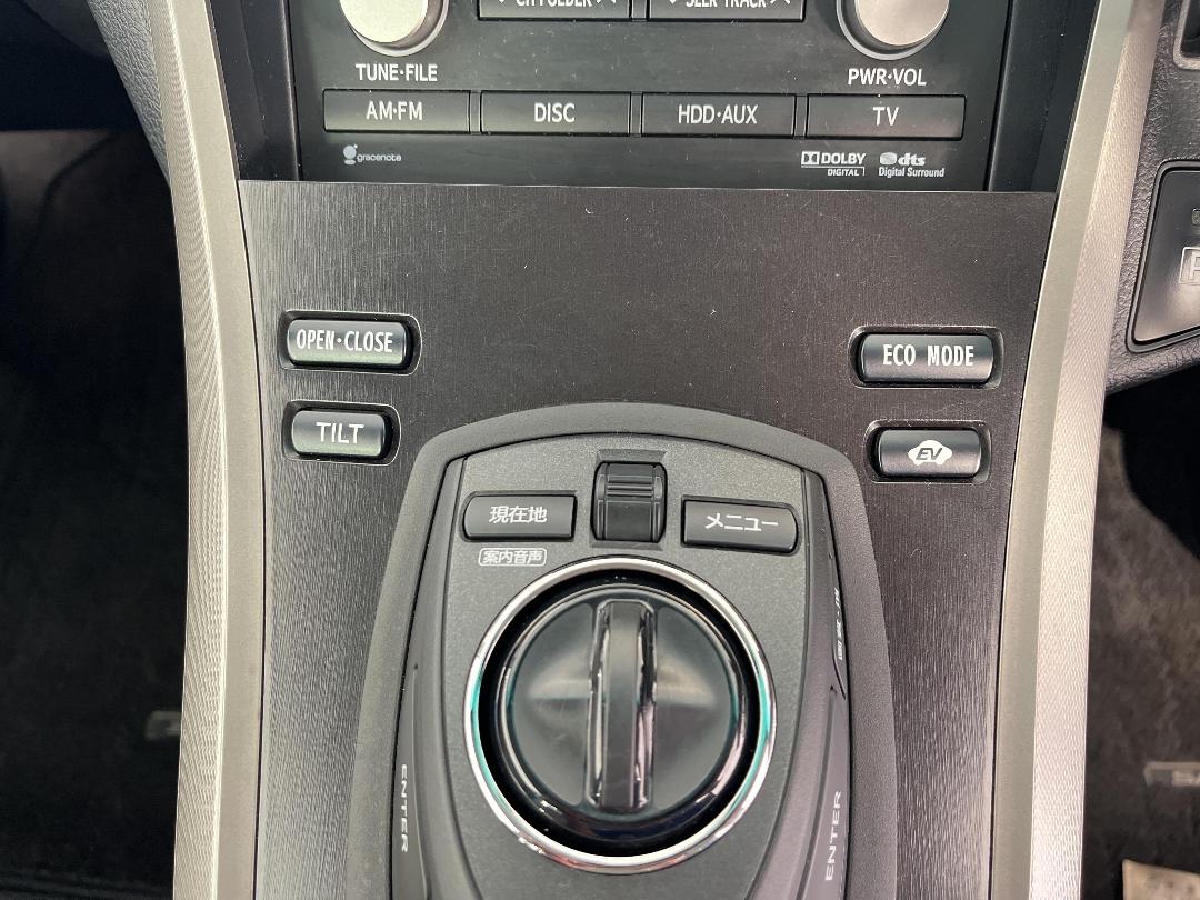 Photo '28' of Toyota SAI