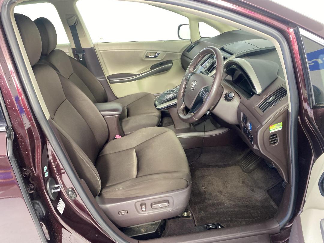 Photo '14' of Toyota SAI