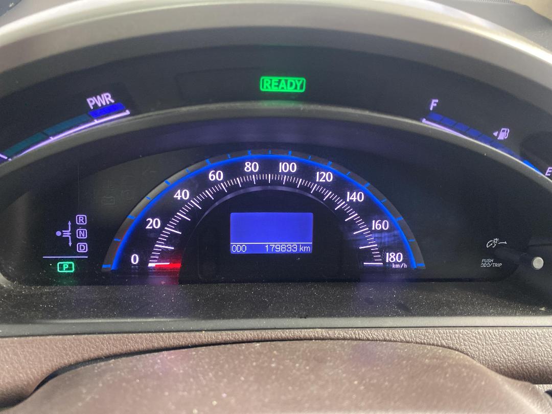 Photo '19' of Toyota SAI