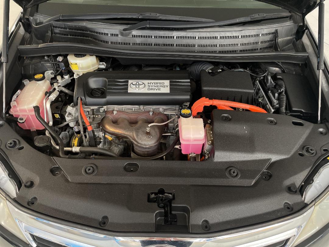 Photo '13' of Toyota SAI