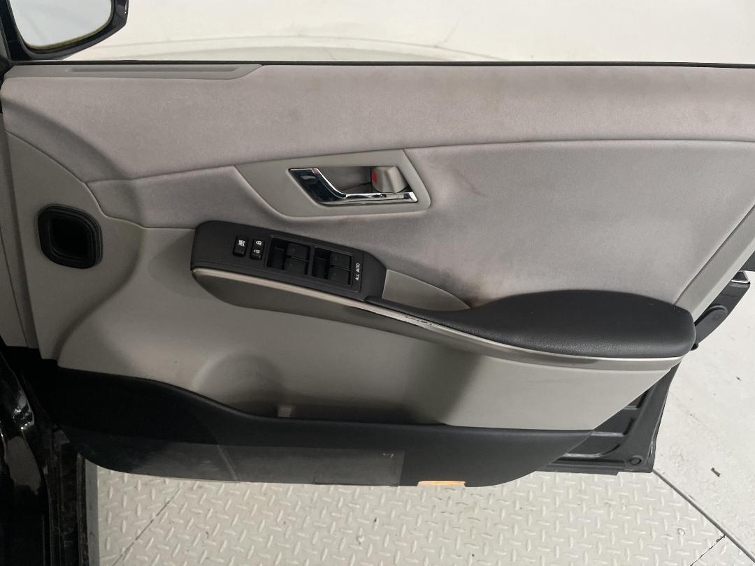 Photo '15' of Toyota SAI