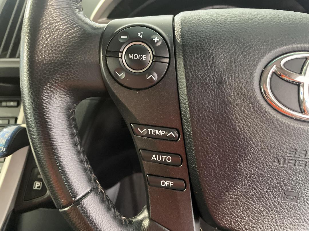 Photo '27' of Toyota SAI