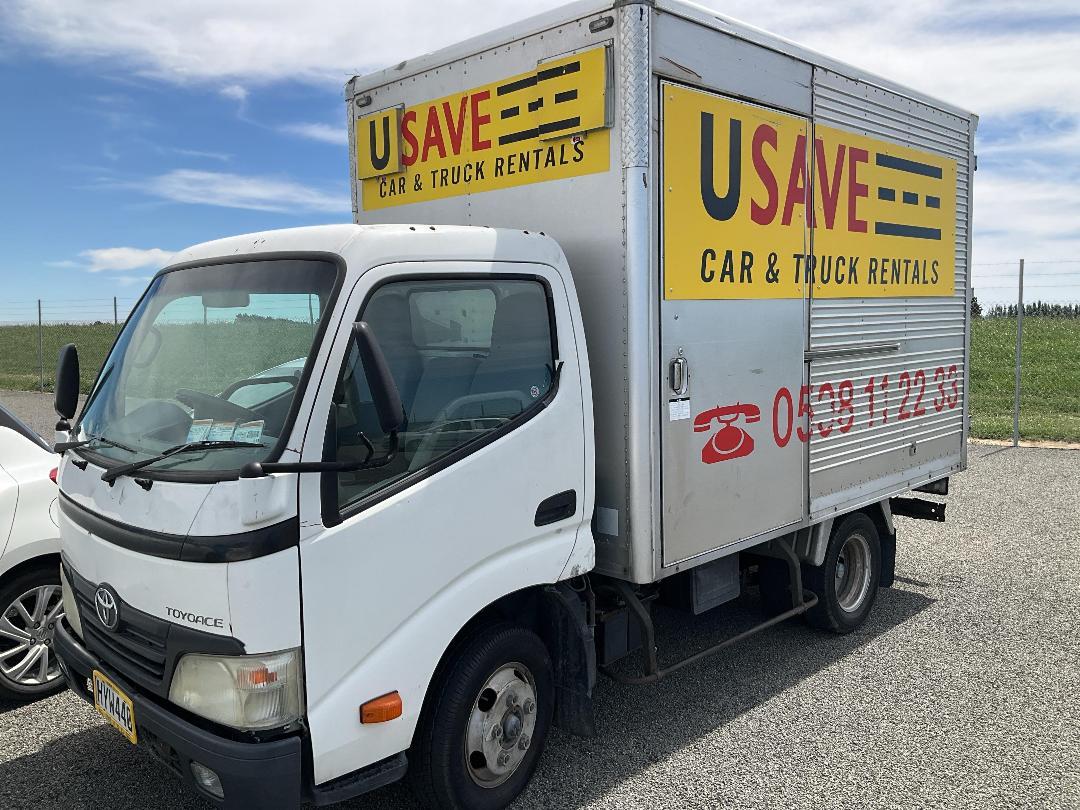 Photo '3' of Toyota Toyoace Box Body Photo '3' of Toyota Toyoace Box Body