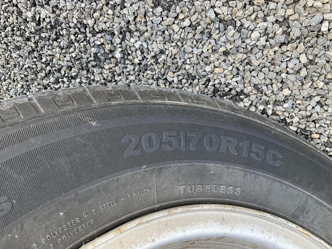 Photo '21' of Toyota Toyoace Box Body Photo '21' of Toyota Toyoace Box Body