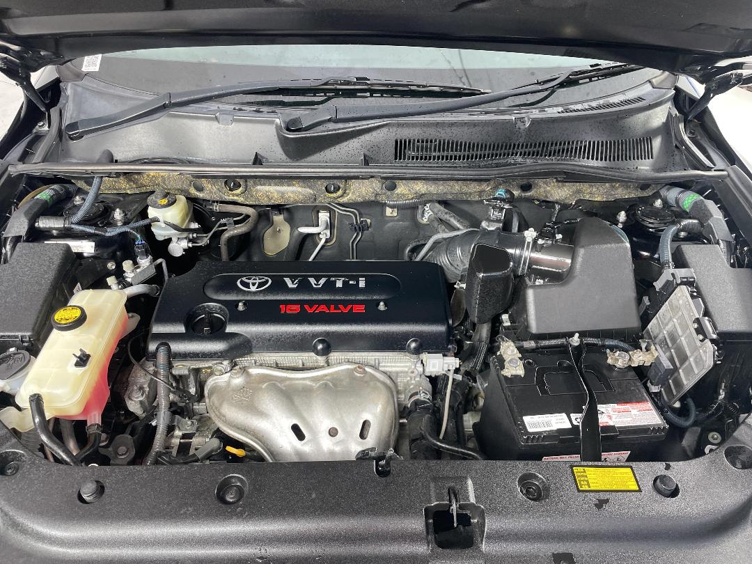 Photo '13' of Toyota Vanguard