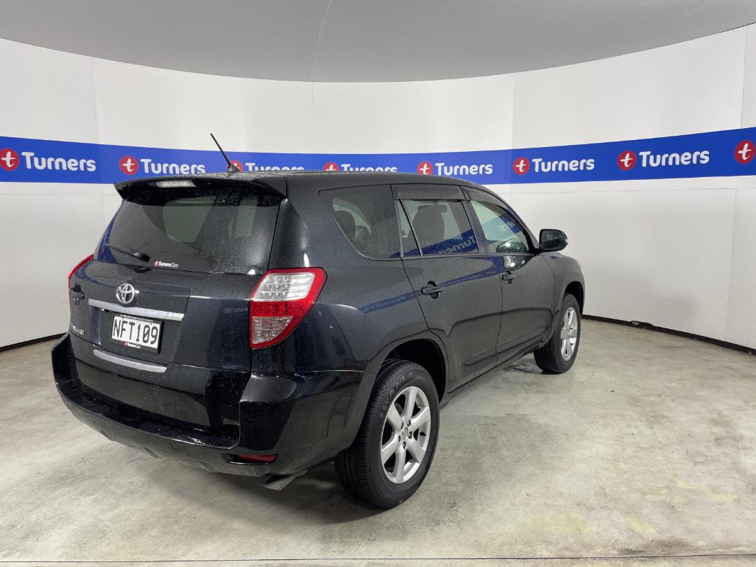 Photo '7' of Toyota Vanguard Photo '7' of Toyota Vanguard