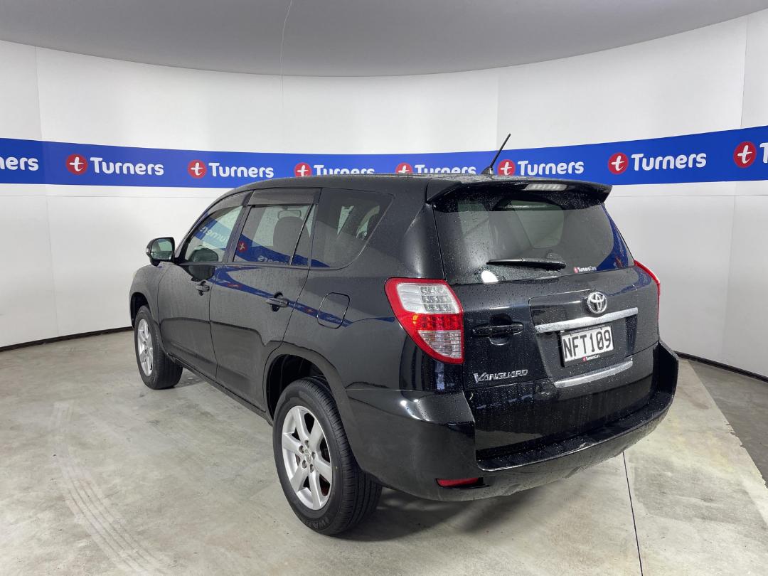 Photo '5' of Toyota Vanguard Photo '5' of Toyota Vanguard