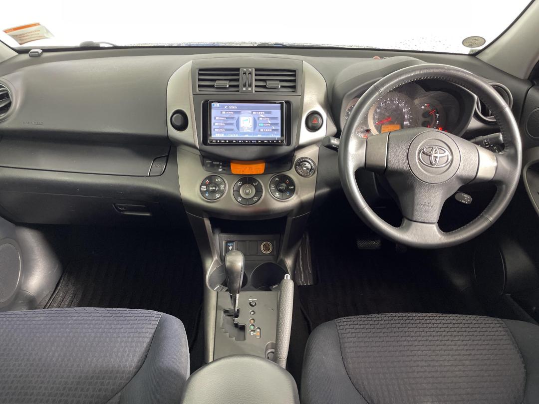 Photo '18' of Toyota Vanguard Photo '18' of Toyota Vanguard