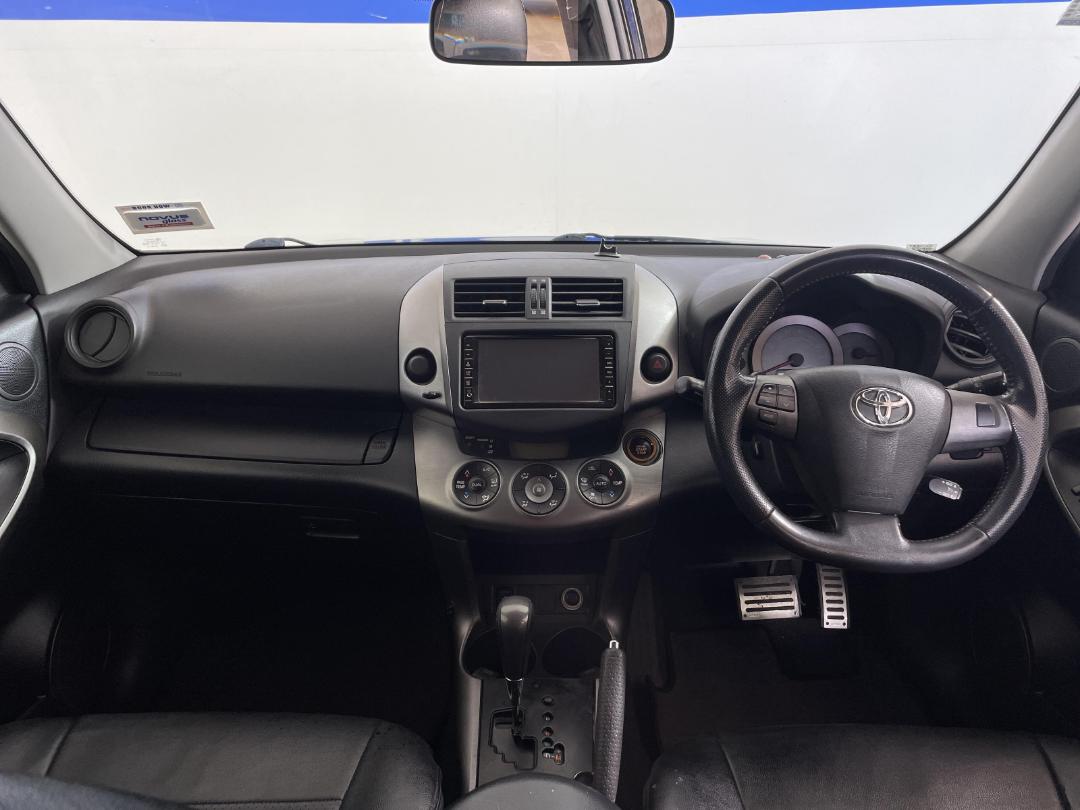 Photo '17' of Toyota Vanguard Photo '17' of Toyota Vanguard