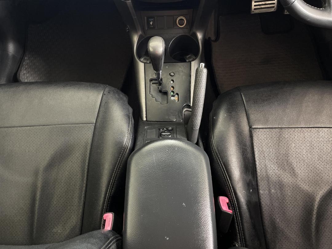 Photo '18' of Toyota Vanguard Photo '18' of Toyota Vanguard