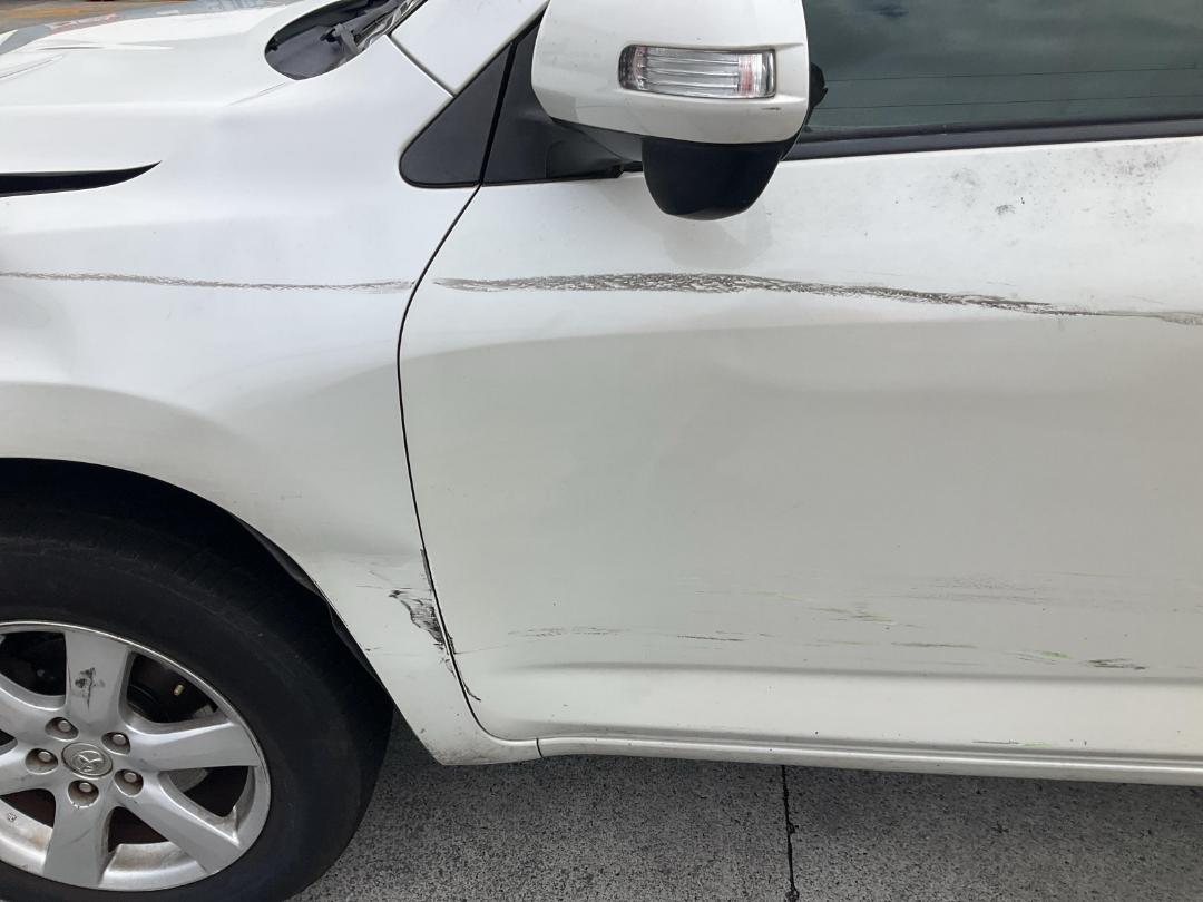 Photo '10' of Toyota Vanguard