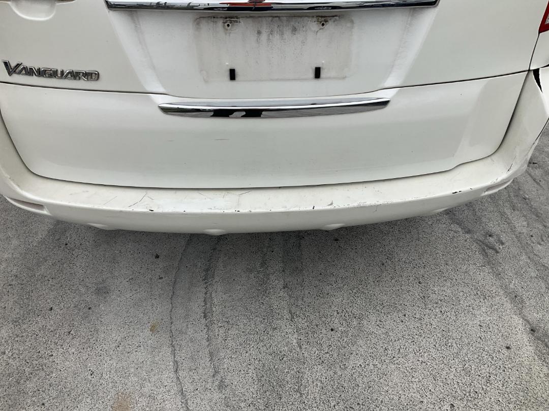 Photo '16' of Toyota Vanguard