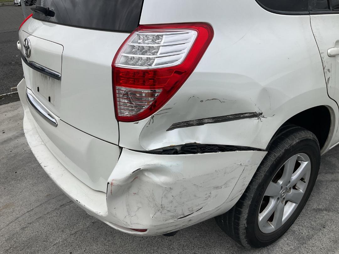 Photo '22' of Toyota Vanguard