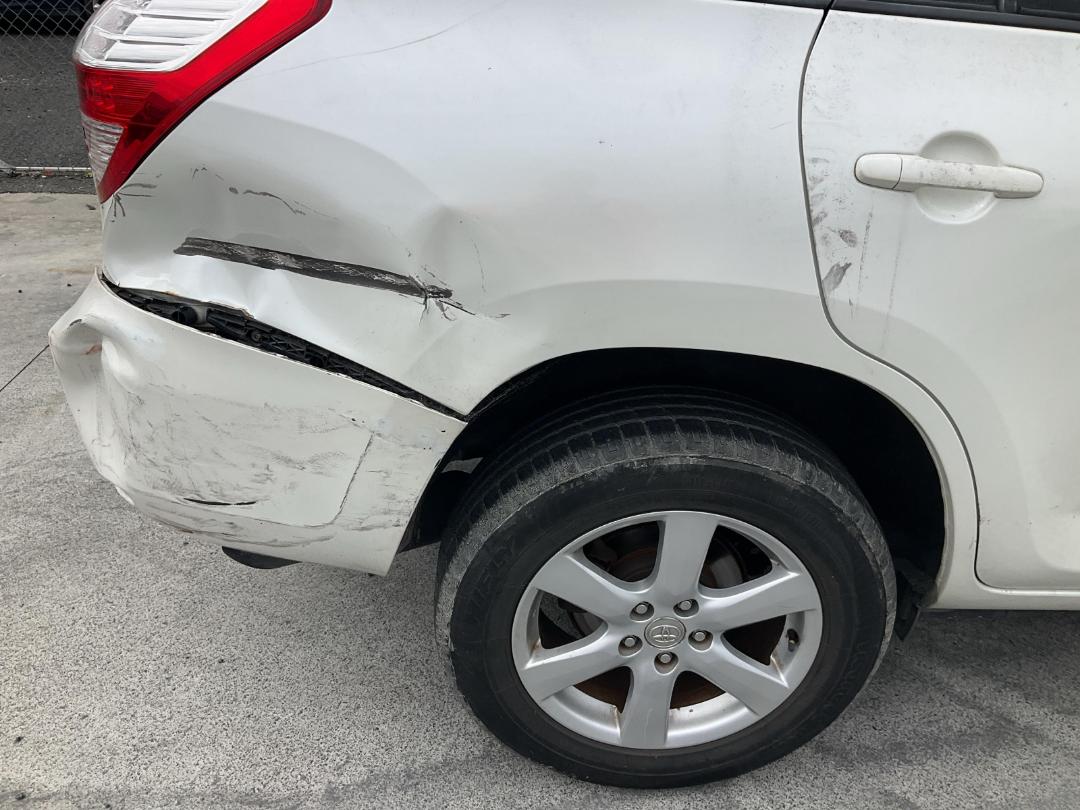 Photo '24' of Toyota Vanguard