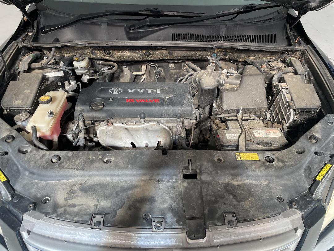 Photo '13' of Toyota Vanguard