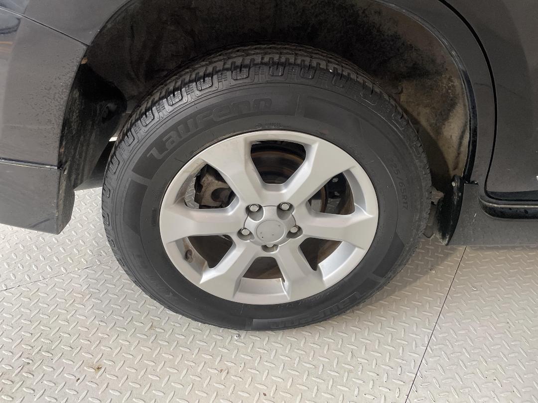 Photo '12' of Toyota Vanguard