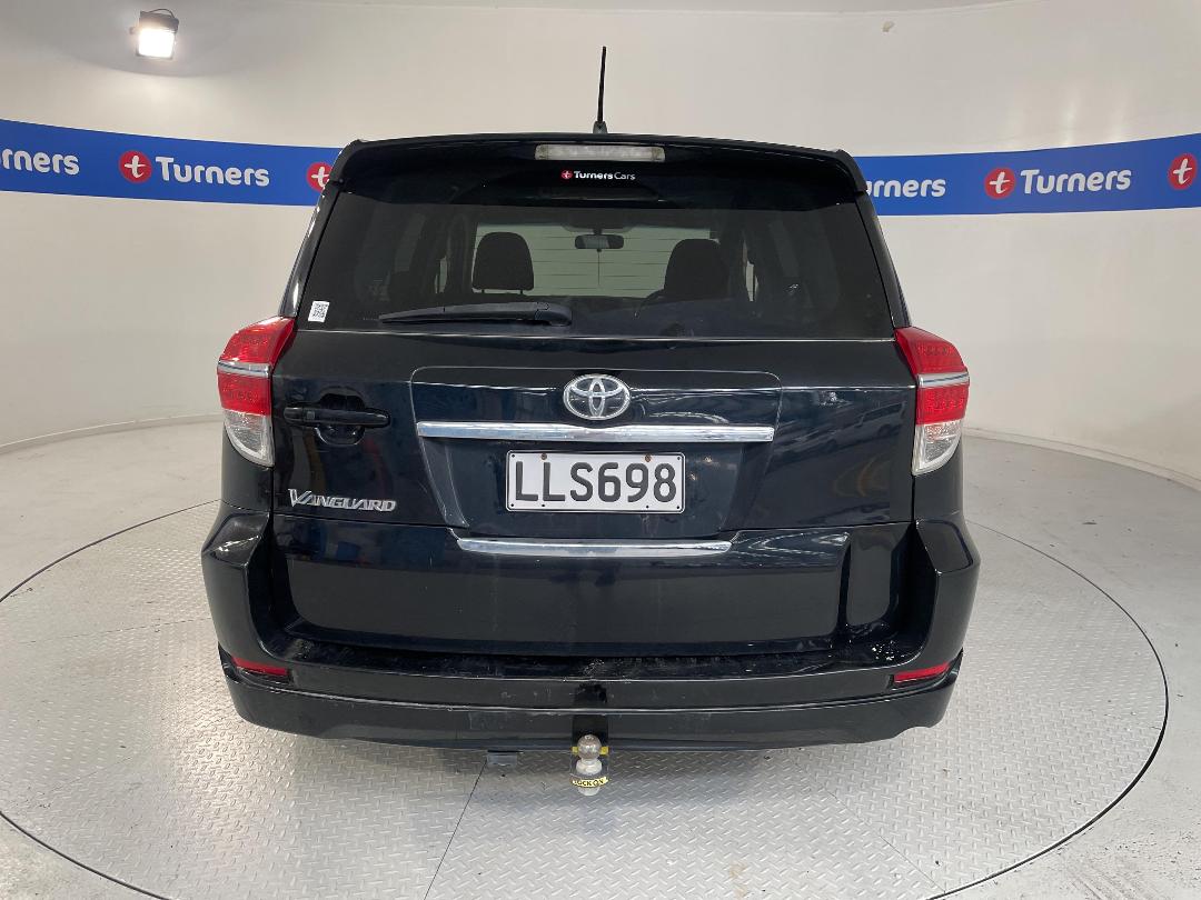 Photo '6' of Toyota Vanguard